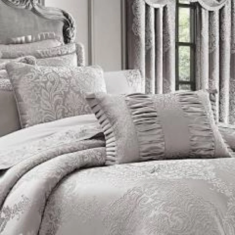 J. Queen New York La Scala Silver Comforter Set Sz CAL King NEW